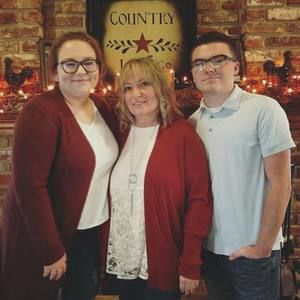 Meet your Posher, Chase